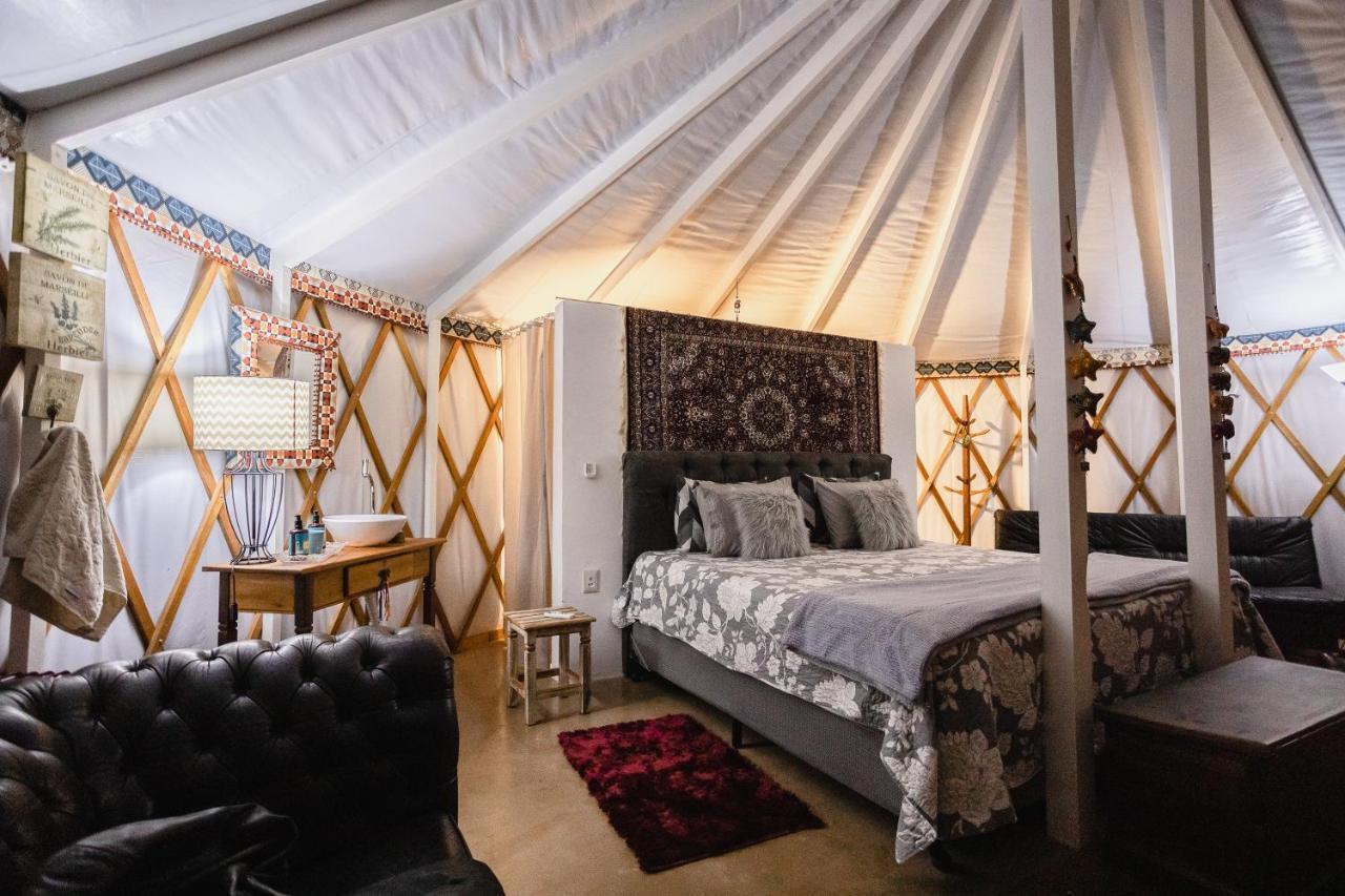 雅库廷加 Yurt, Romantico E Luxuoso, Natureza E Cachoeiras酒店 外观 照片